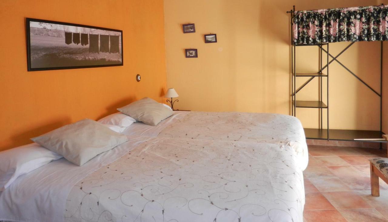 Casa Rebollares I Guest House Piedralaves Luaran gambar